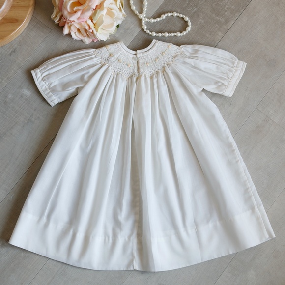 Smocked Dress IVORY Bishop Yellow Embroidery Feltman Brothers 6 Month RARE COLOR - Picture 3 of 4